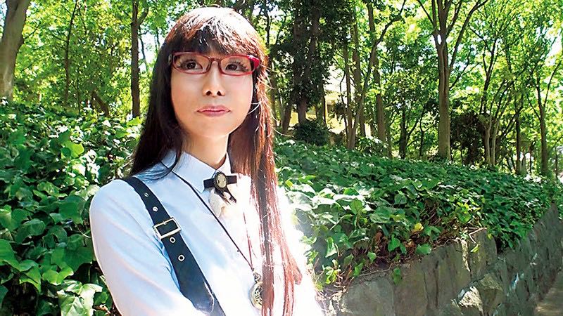 朝日みくる(あさひみくる)　メガネのニューハーフのアナルとお口に濃厚ザーメンを大量注入
